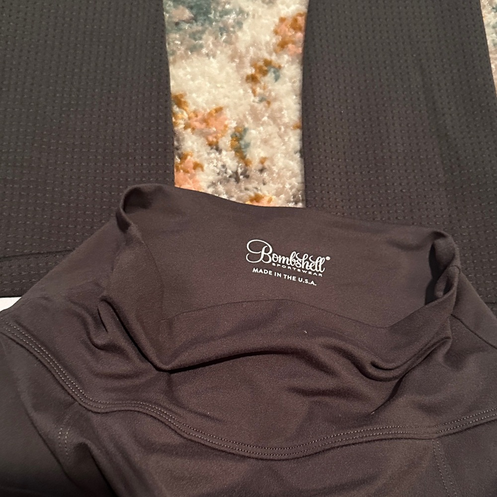 Bombshell Sportswear Black Leggings with White Stripes - Picture 6 of 6